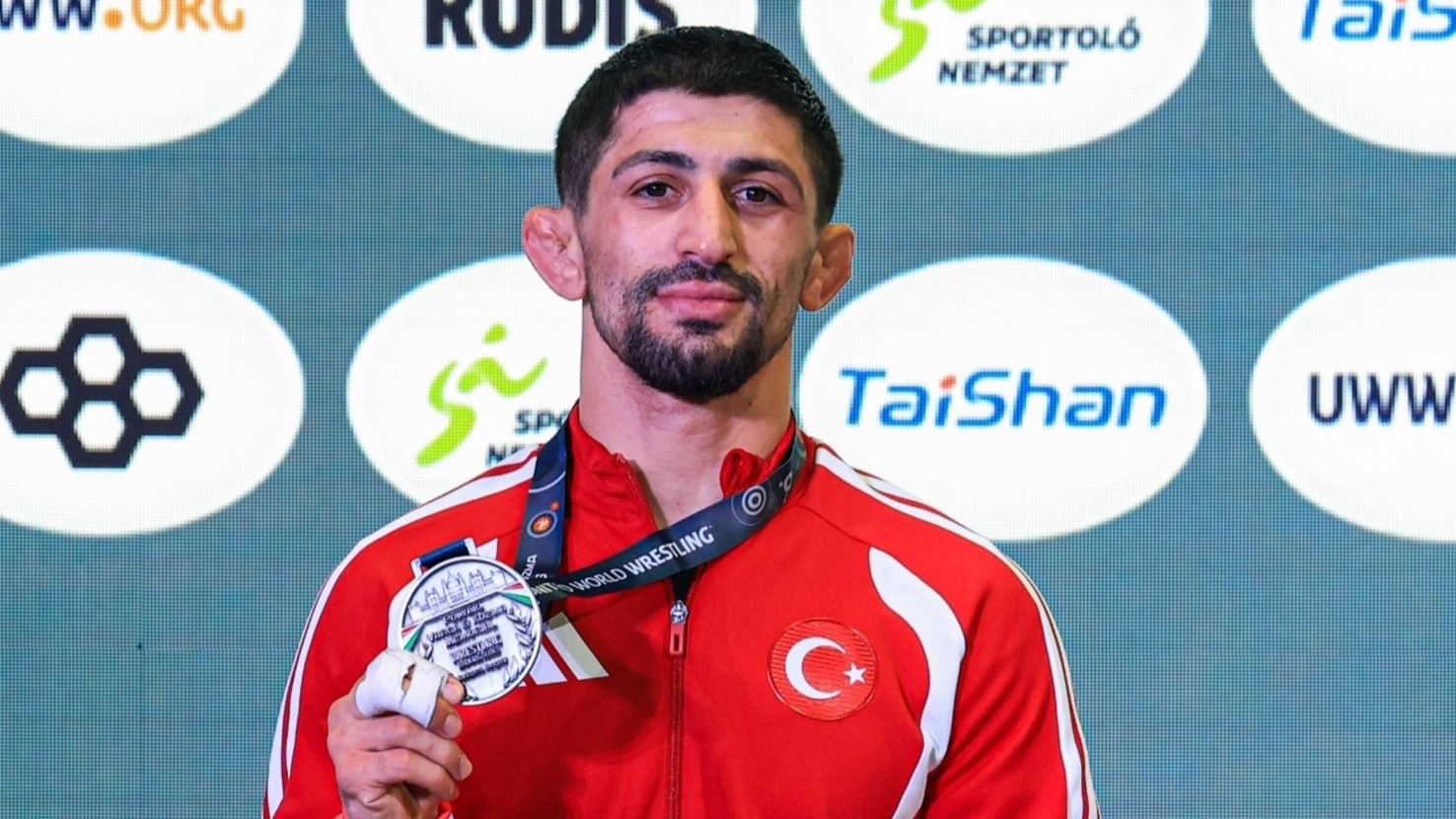 Kerem Kamal, Güreş Ranking Turnuvası’nda ikinci oldu