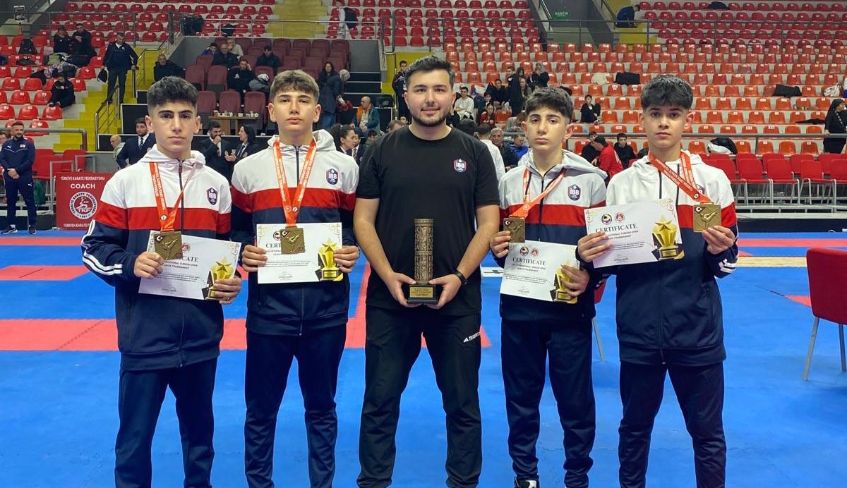 Yıldız Kumite Karate Takımımız, Turkish Open'da şampiyon