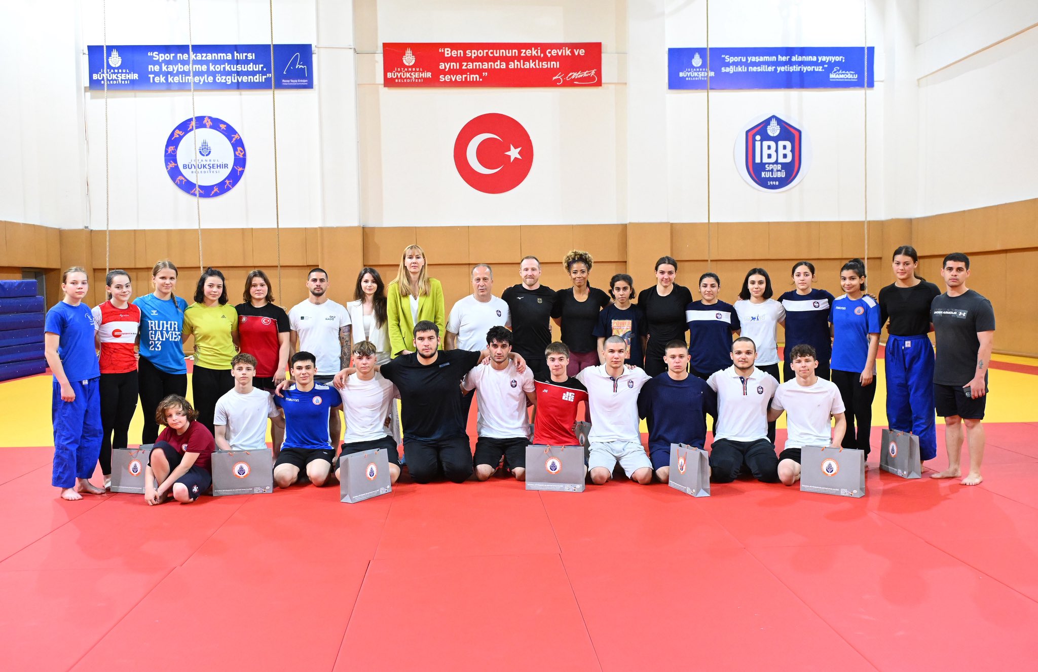 Sportif ve Kültürel Değişimle Köprü Kuruyoruz!