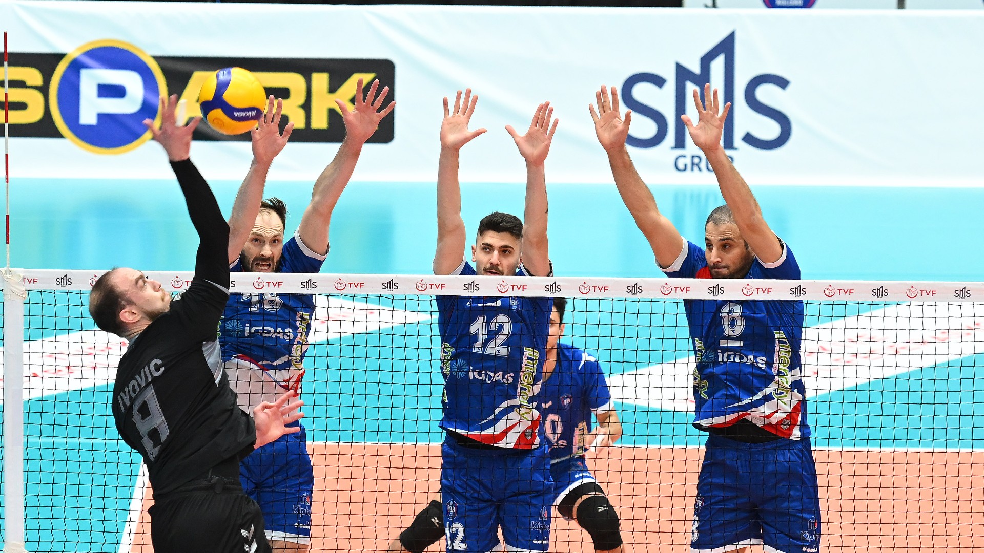 Efeler Ligi | Spor Toto - İBB Spor Kulübü : 3-2