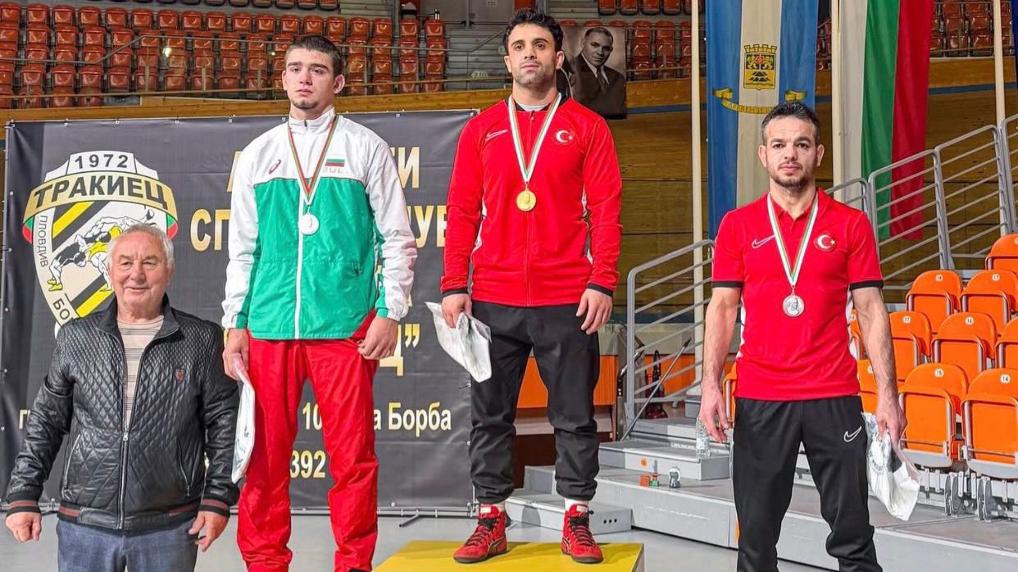 Uluslararası Dan Kolov - Nikola Petrov Güreş Turnuvası’nda sporcularımız; 2 altın, 4 bronz madalya kazandı