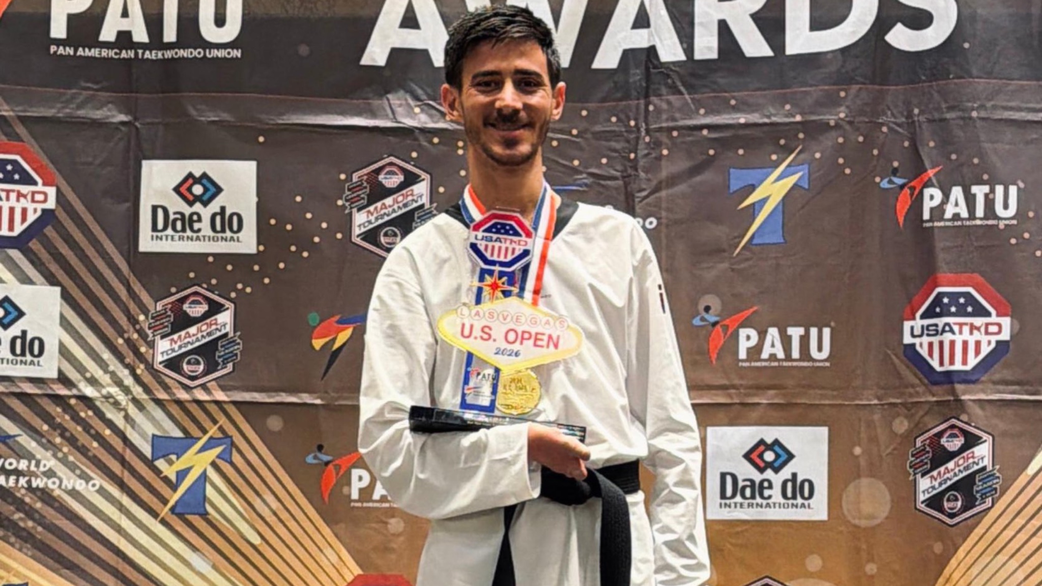 ABD Açık Para Taekwondo Turnuvası'nda Mahmut Bozteke'den altın madalya