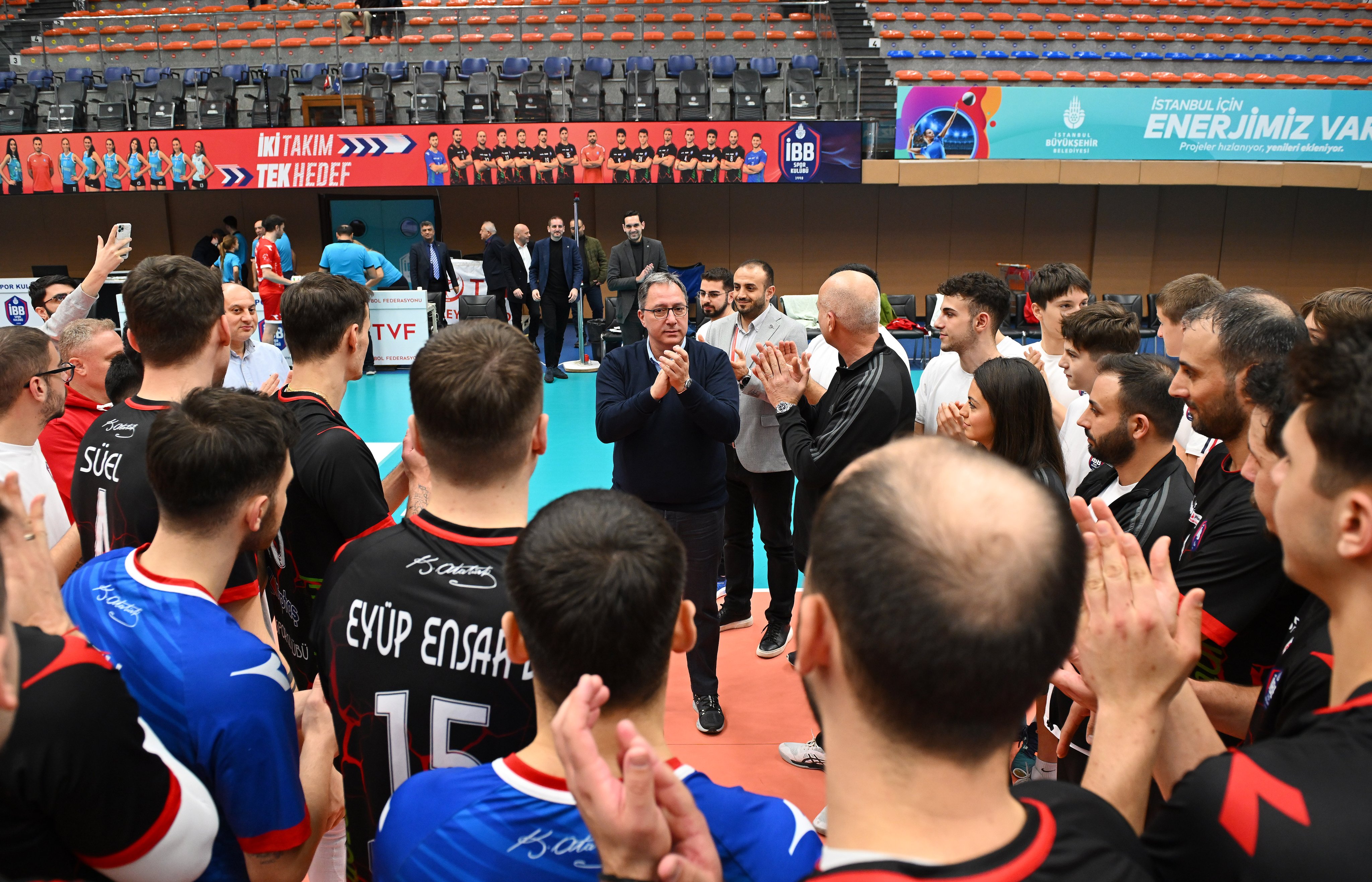 Erkek Voleybol Takımımız Gümüşsu Gümüşhane maçını 3-1 kazandı