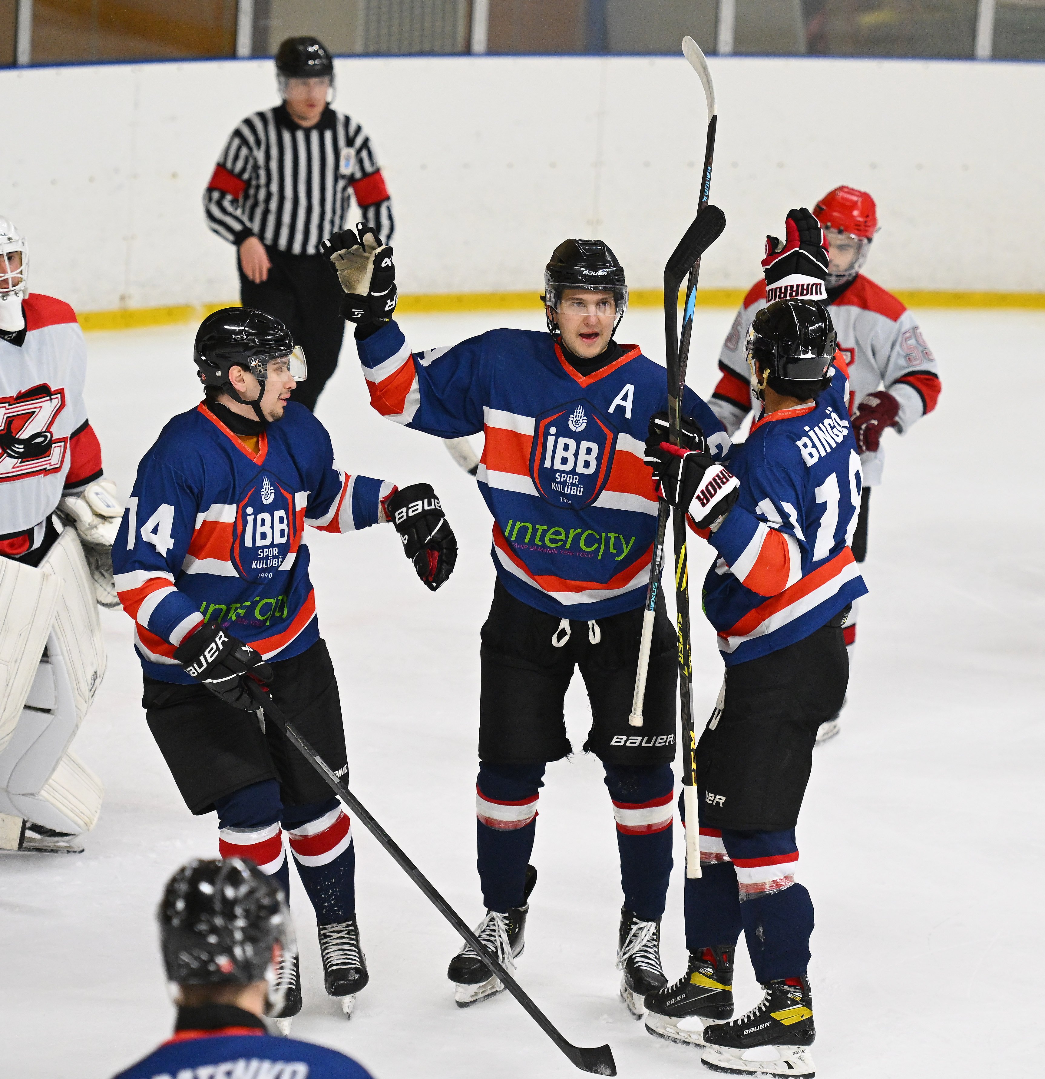 Erkek Buz Hokeyi | İBB Spor Kulübü - Zeytinburnu Bld.; 10-7