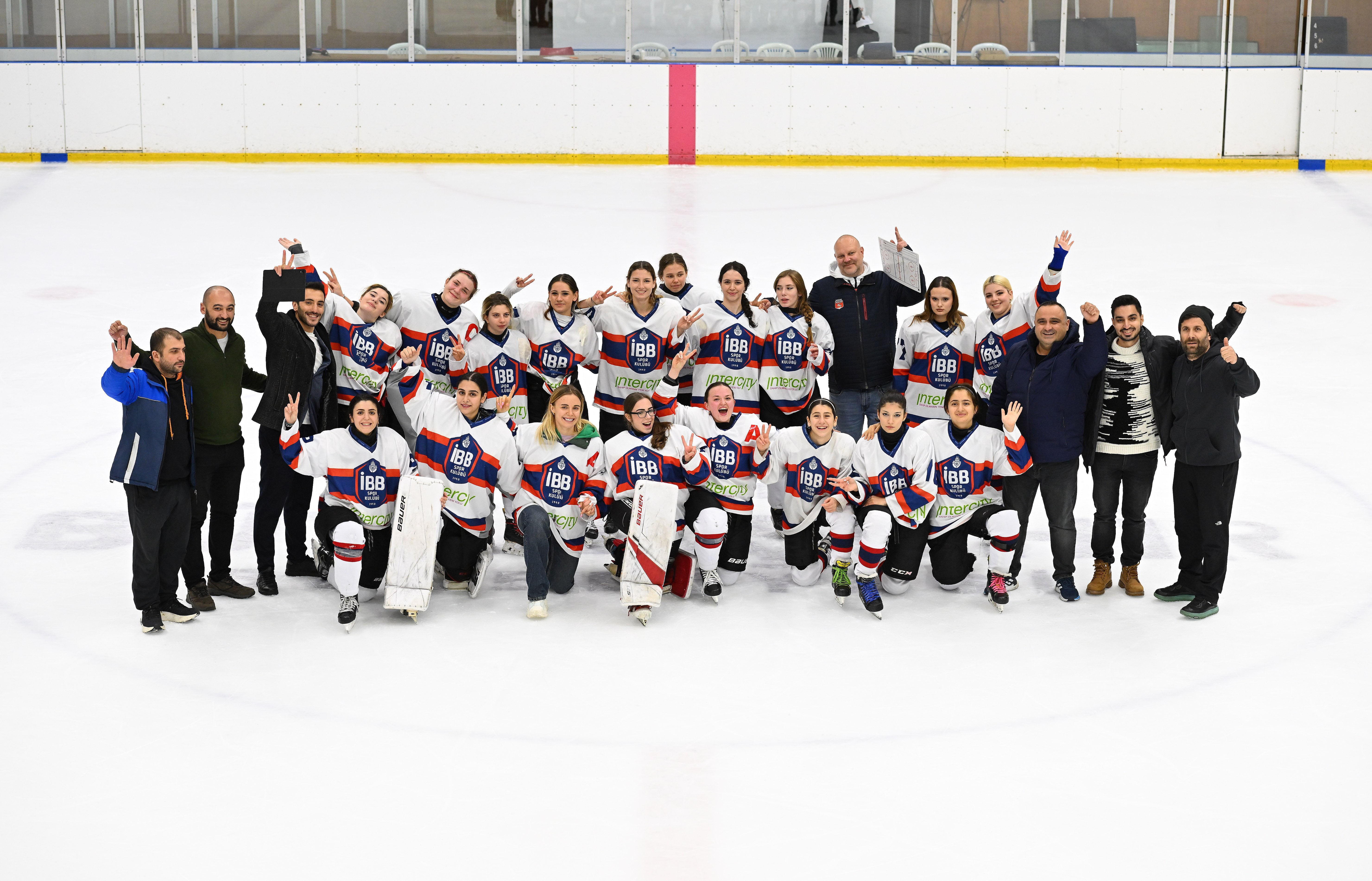 Ice Hockey | İBB Sports Club - Zeytinburnu Municipality: 8-0
