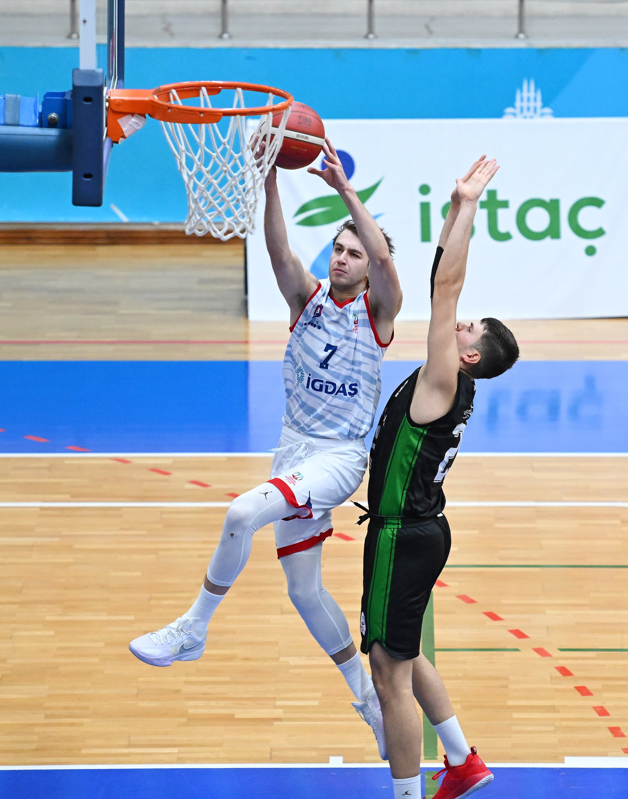 Basketbol | İBB Spor Kulübü - Bornova Belediyesi: 64-61!