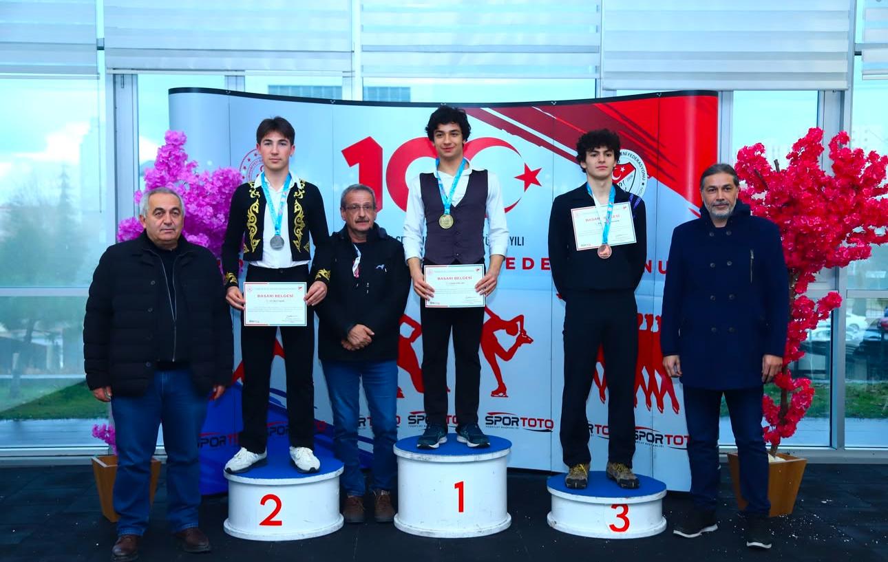 Buz Pateni Türkiye Şampiyonası'nda sporcularımız 6 madalya kazandı
