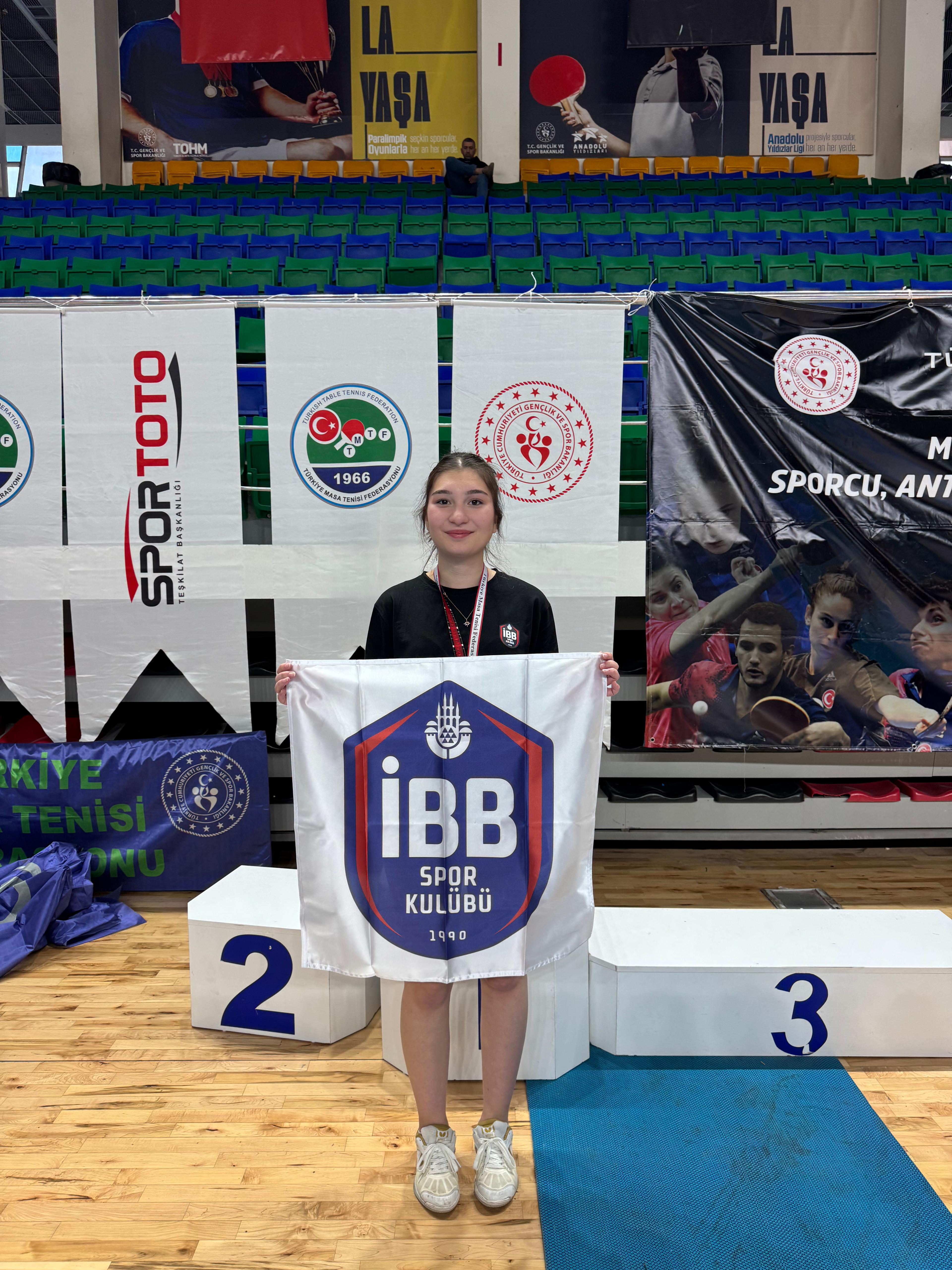 Masa Tenisinde sporcularımızdan 3 madalya!