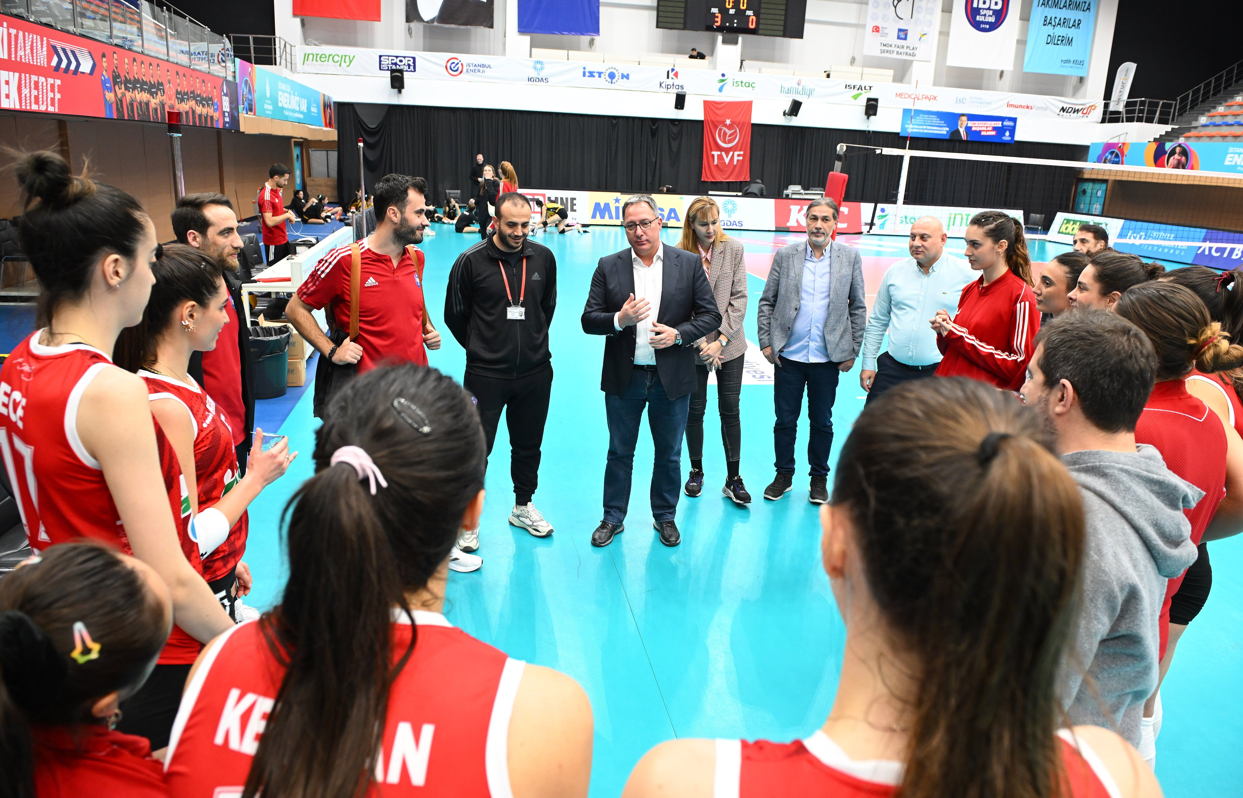 Kadın Voleybol | İBB Spor Kulübü - Vakıfbank: 3-0